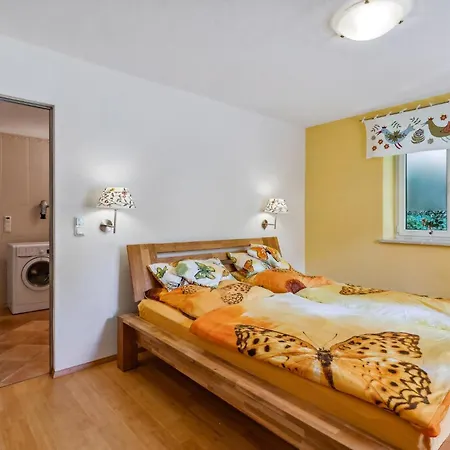In Karlshorst Mit Terrasse Apartment Berlin